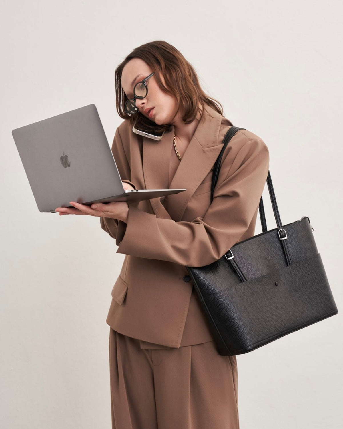 The 2 Pieces Bella Bag In Black